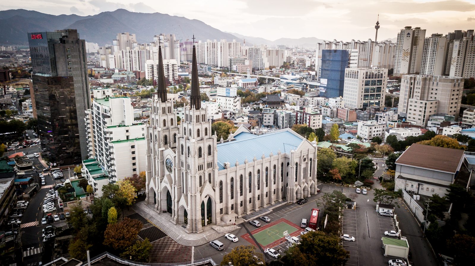 대구 약수성당 준공사진 29