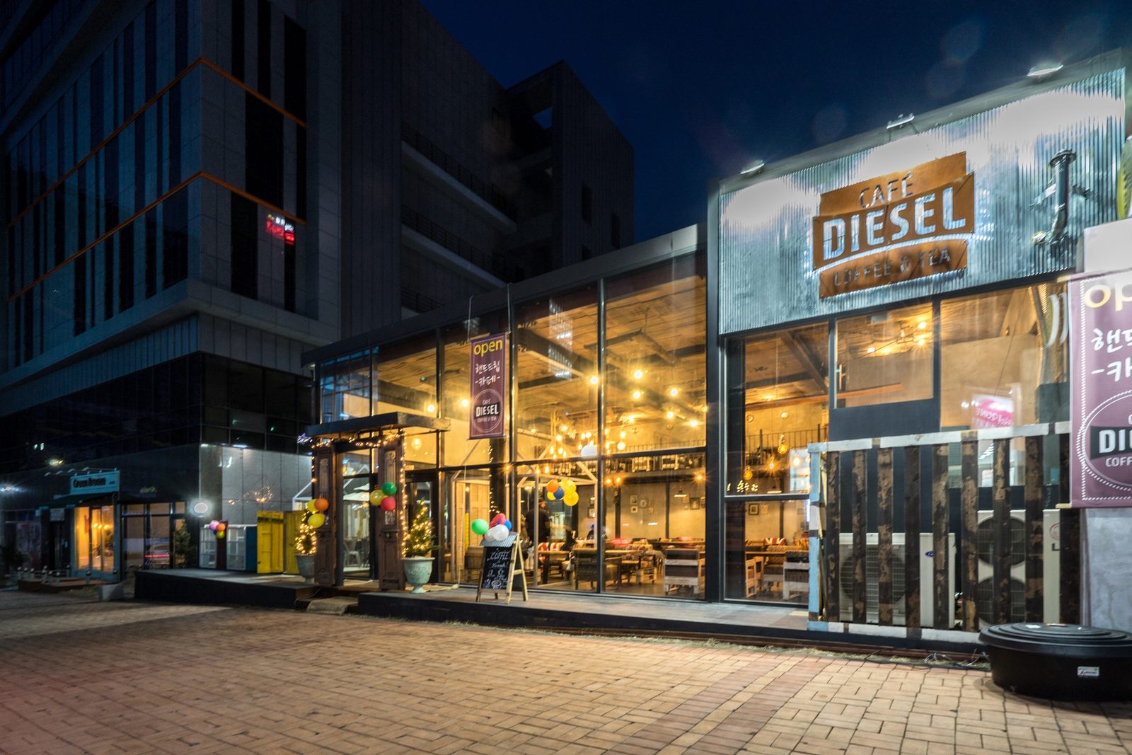 원주 Diesel 카페 준공사진 9